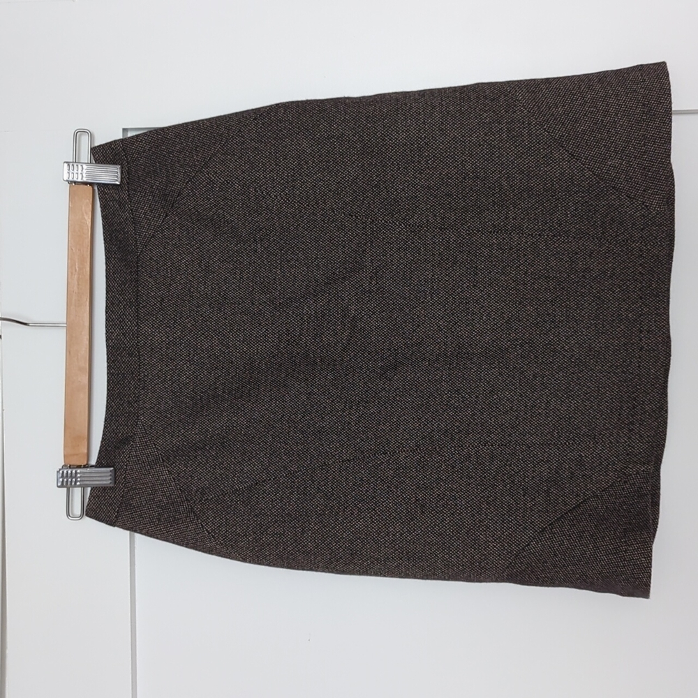 Elie Tahari skirt